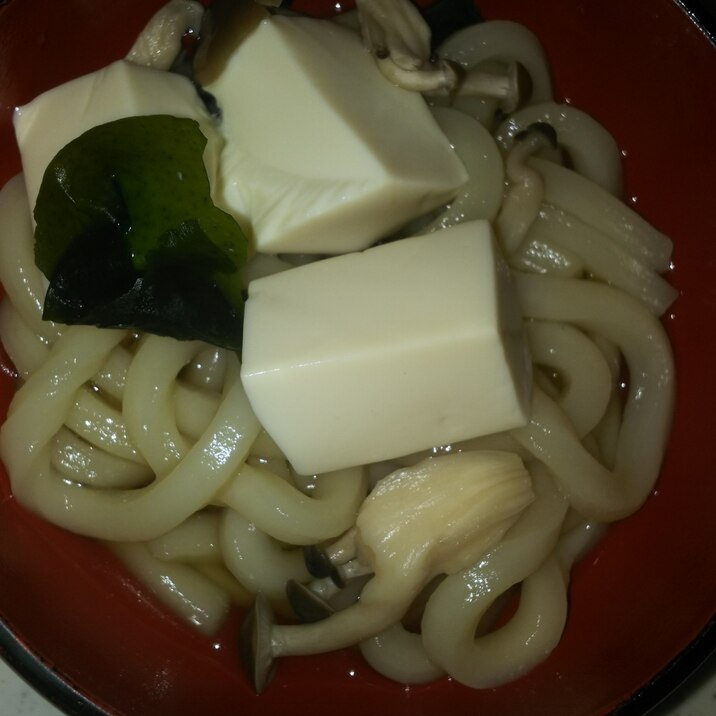 子供が大好き わかめとしめじと豆腐のうどん レシピ 作り方 By ハム太郎 7473 楽天レシピ 子供が大好き わかめとしめじと豆腐のうどん レシピ 作り方 By ハム太郎 7473 楽天レシピ